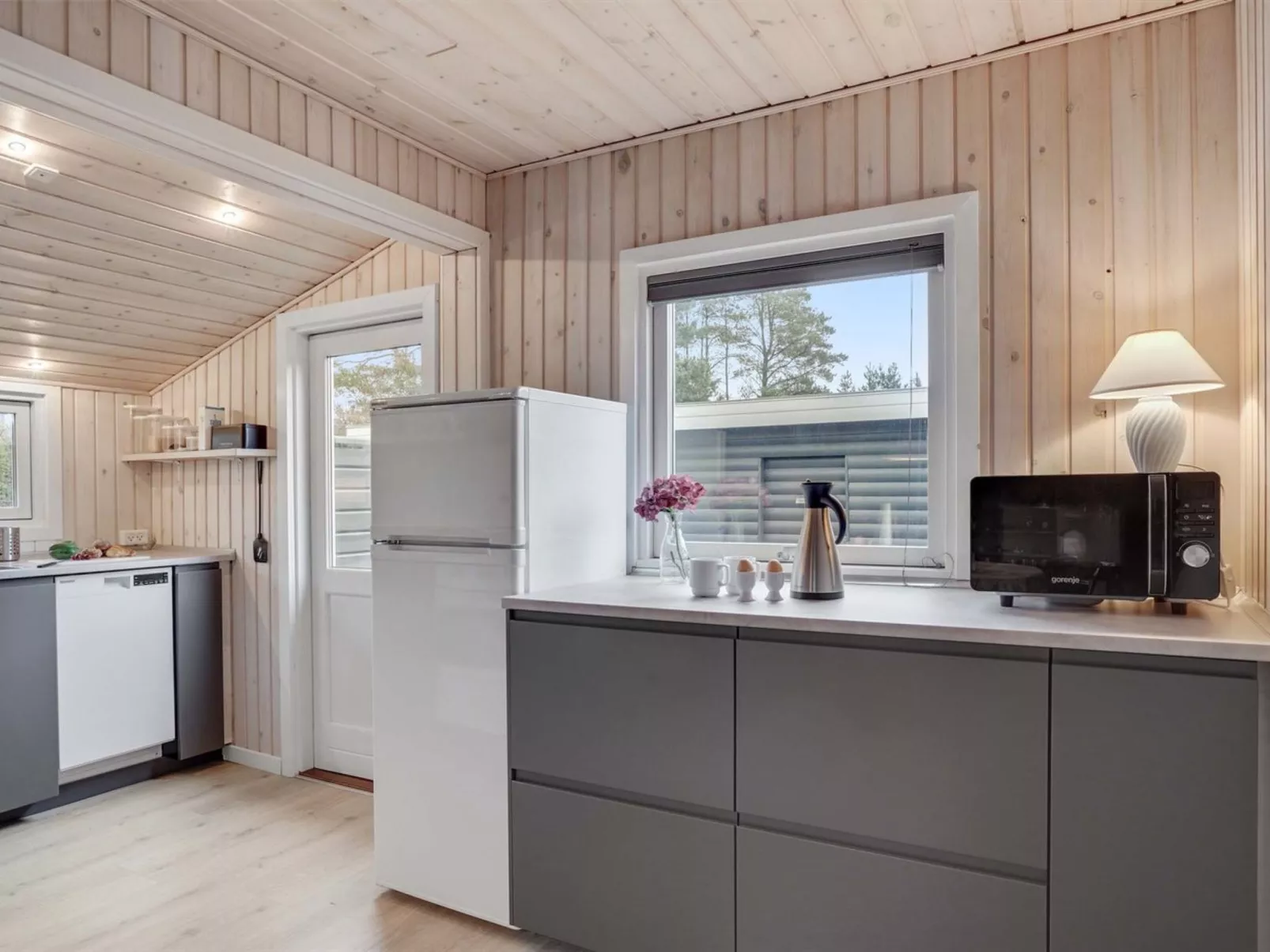"Sissa" - 1.5km from the sea - Binnen