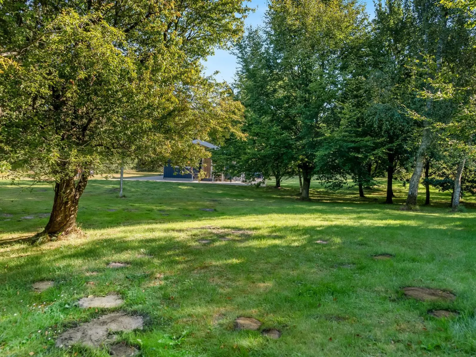 "Barne" - 4km from the sea - Buiten