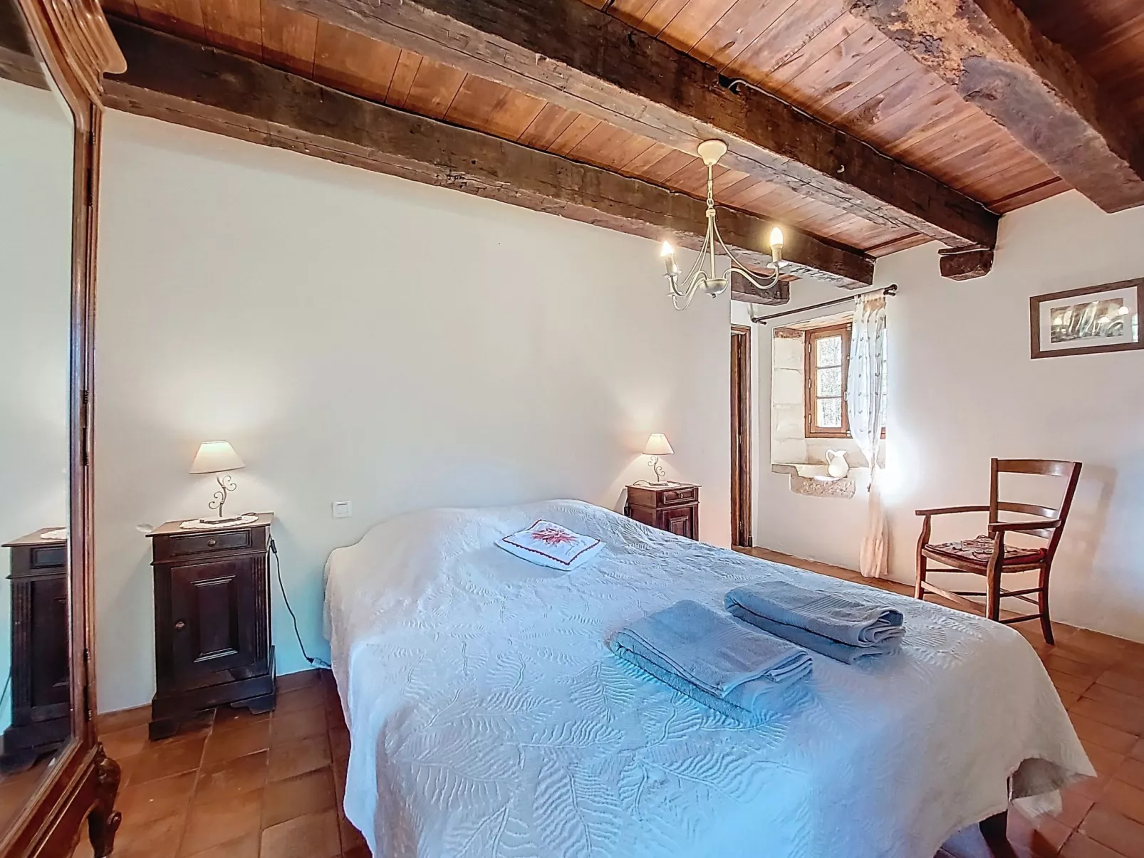 Le Petit Gîte - Binnen