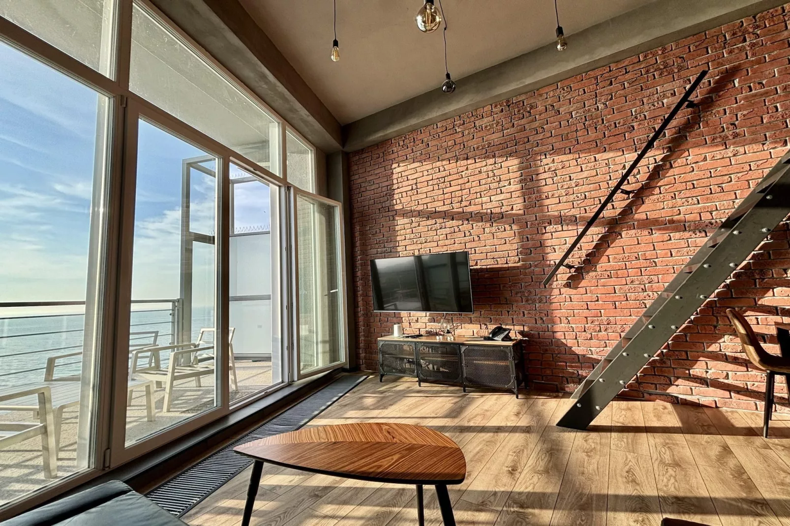 Penthouse dla 4 osób z widokiem na morze - Woonkamer