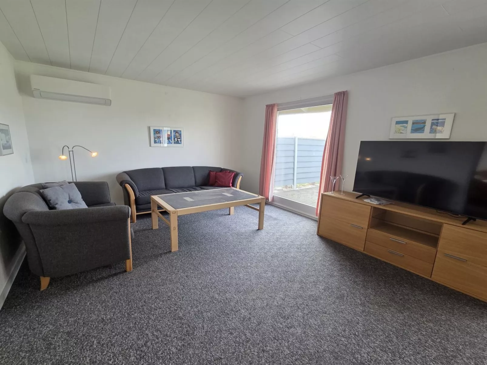 "Mads" - 400m from the sea - Binnen