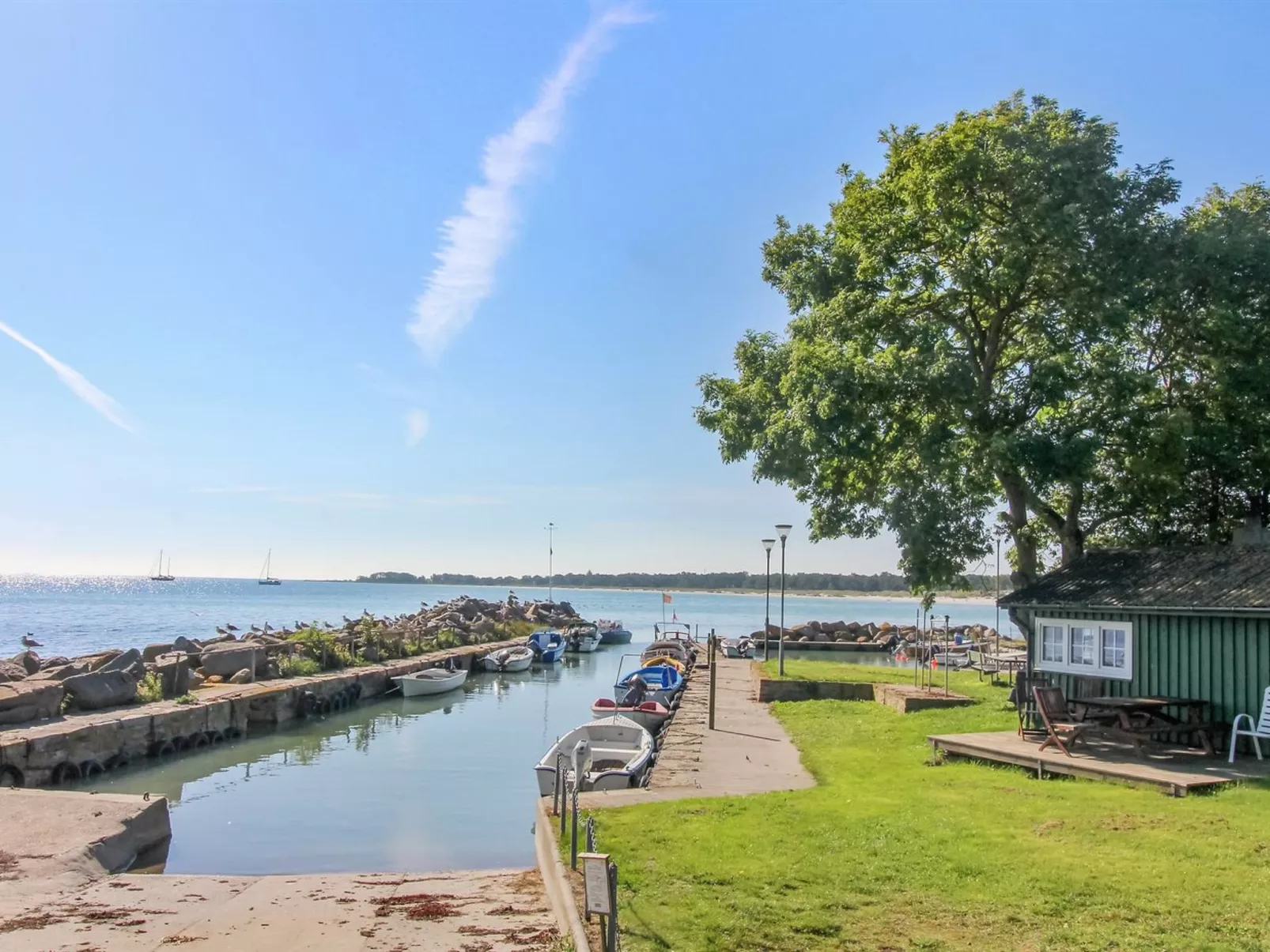 "Eine" - 150m from the sea - Buiten