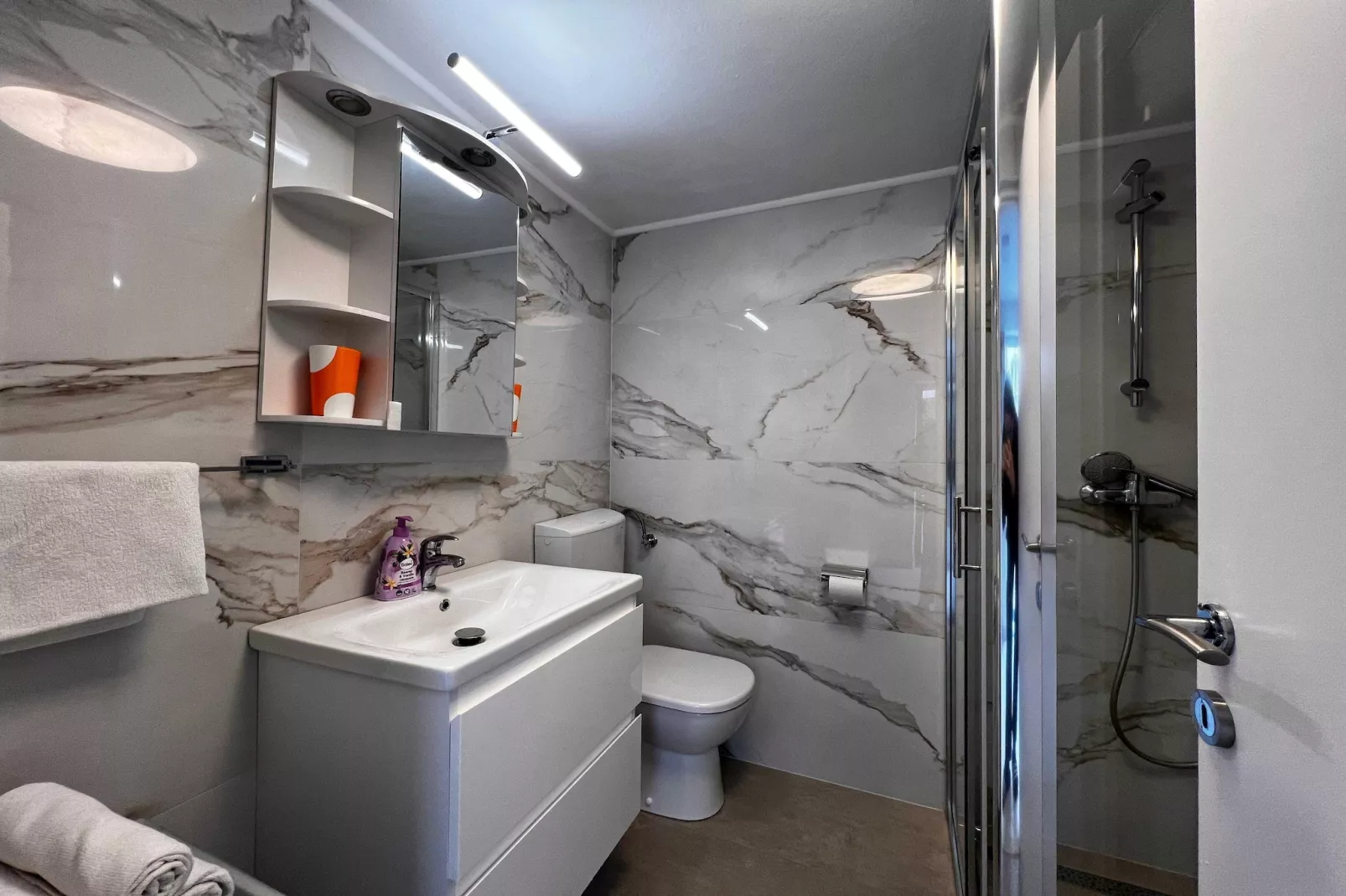 Guest House Kono - Two Bedroom Apartment - Badkamer