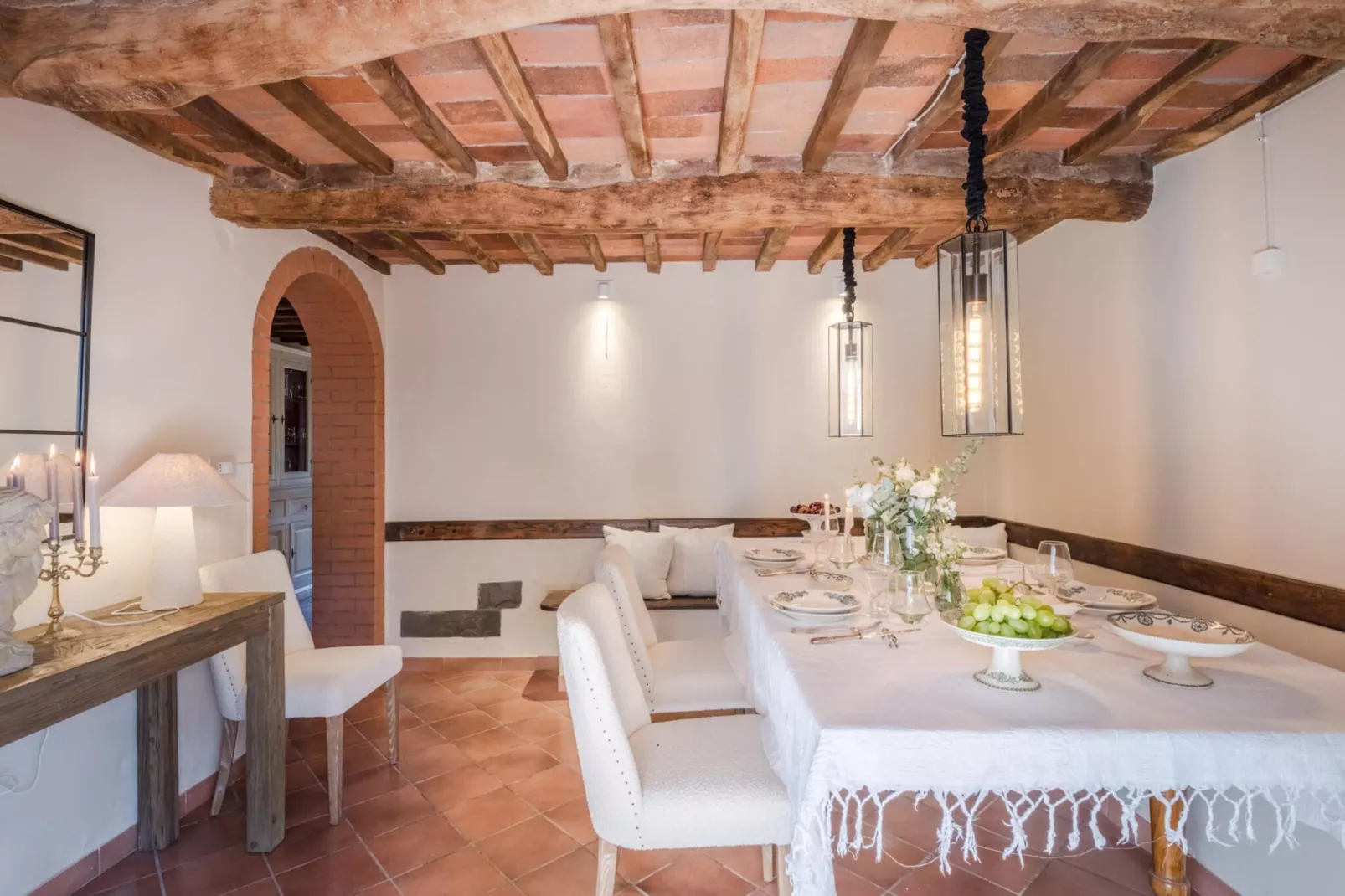Le Due Terre Farmhouse - Eetkamer