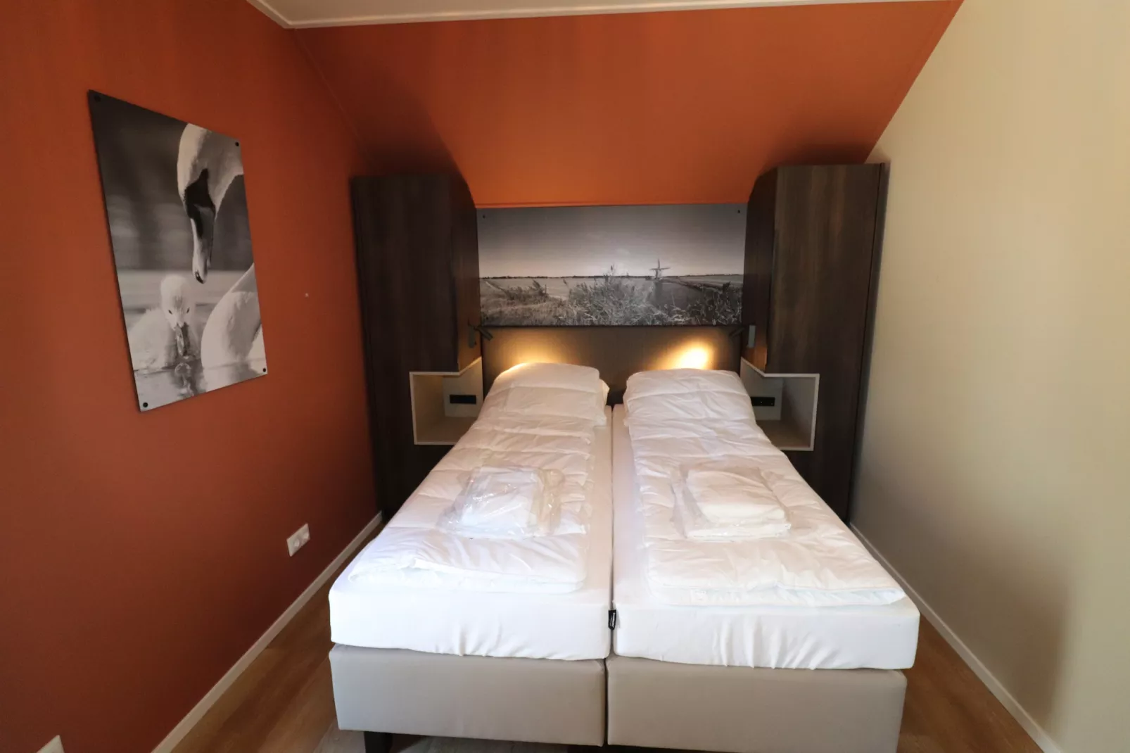 Moderne hoekvilla middenin Friesland - Slaapkamer