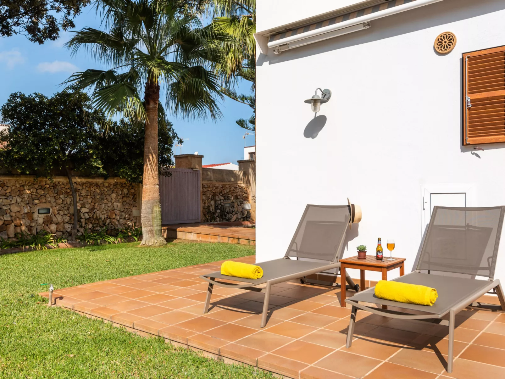 Menorca Elena Mar - Buiten