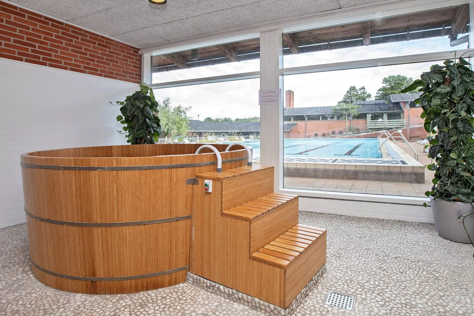 2 bad,m/havkig,PREMIUM - Spa
