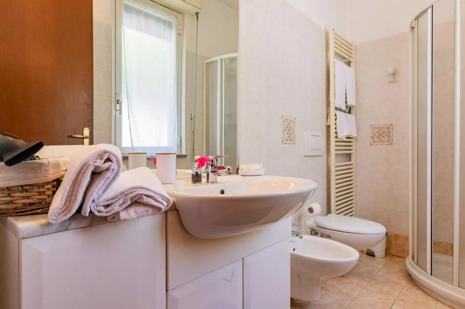 Residence Casa & Vela SRL, Oggebbio-Bilo fino 6 - Badkamer