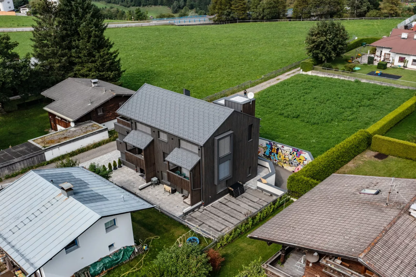 Penthouse in Mieders - Buitenkant zomer