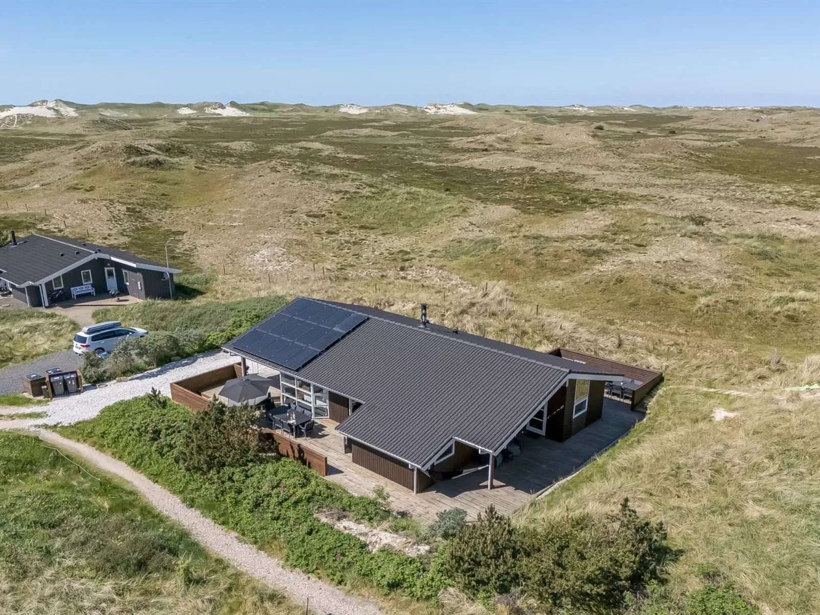 "Aurore" - 700m from the sea