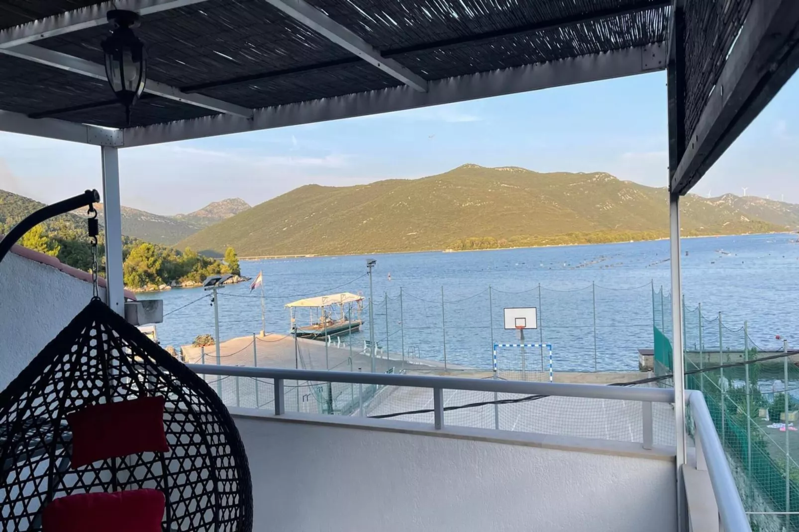 Holiday Home Milutinovic - Four Bedroom  Holiday Home with Sea View - Buitenlucht