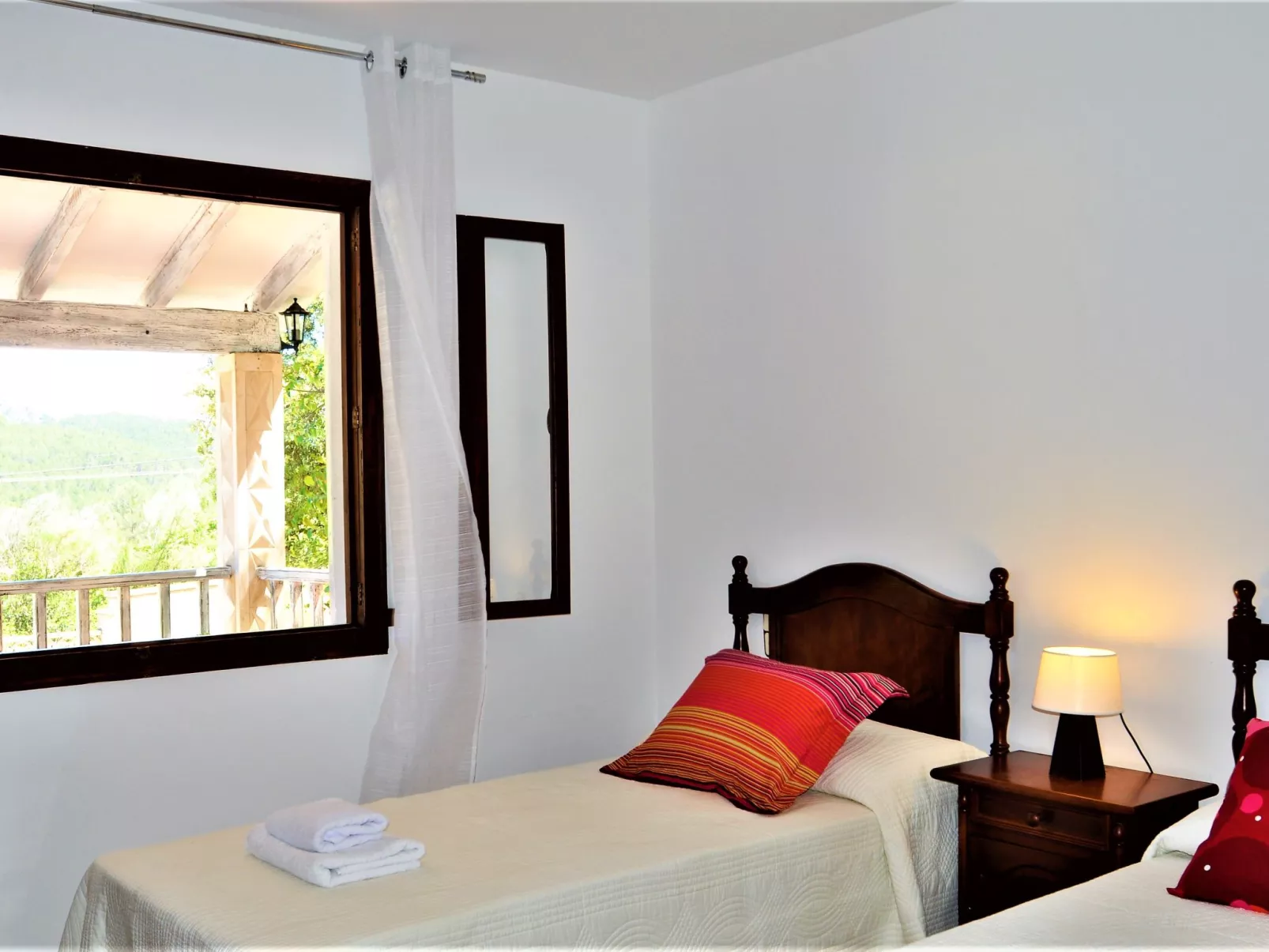 Villa con piscina privada, wifi, aire acondicionado y vistas a montaña ideal pa - Binnen