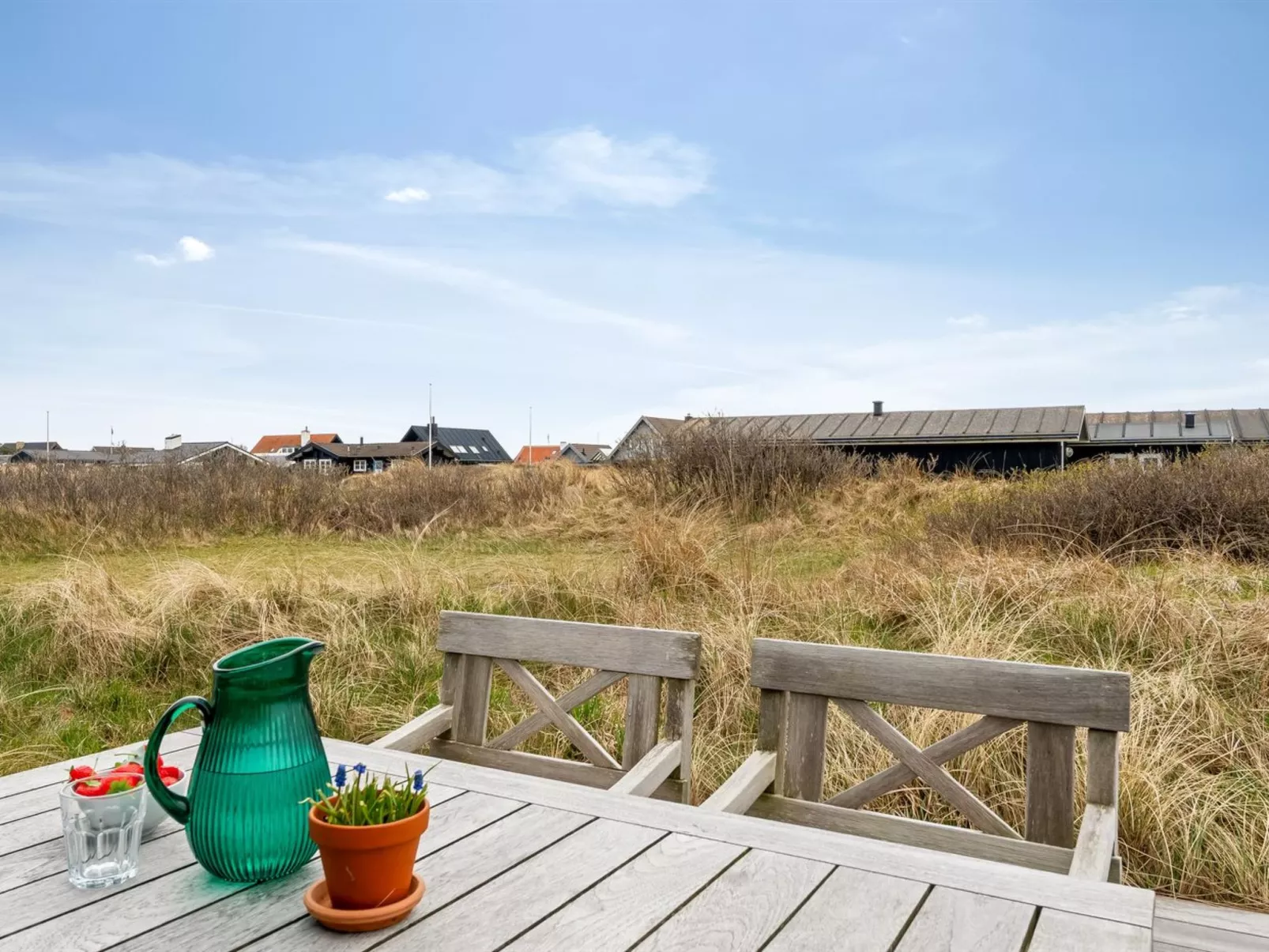 "Enni" - 350m from the sea - Buiten