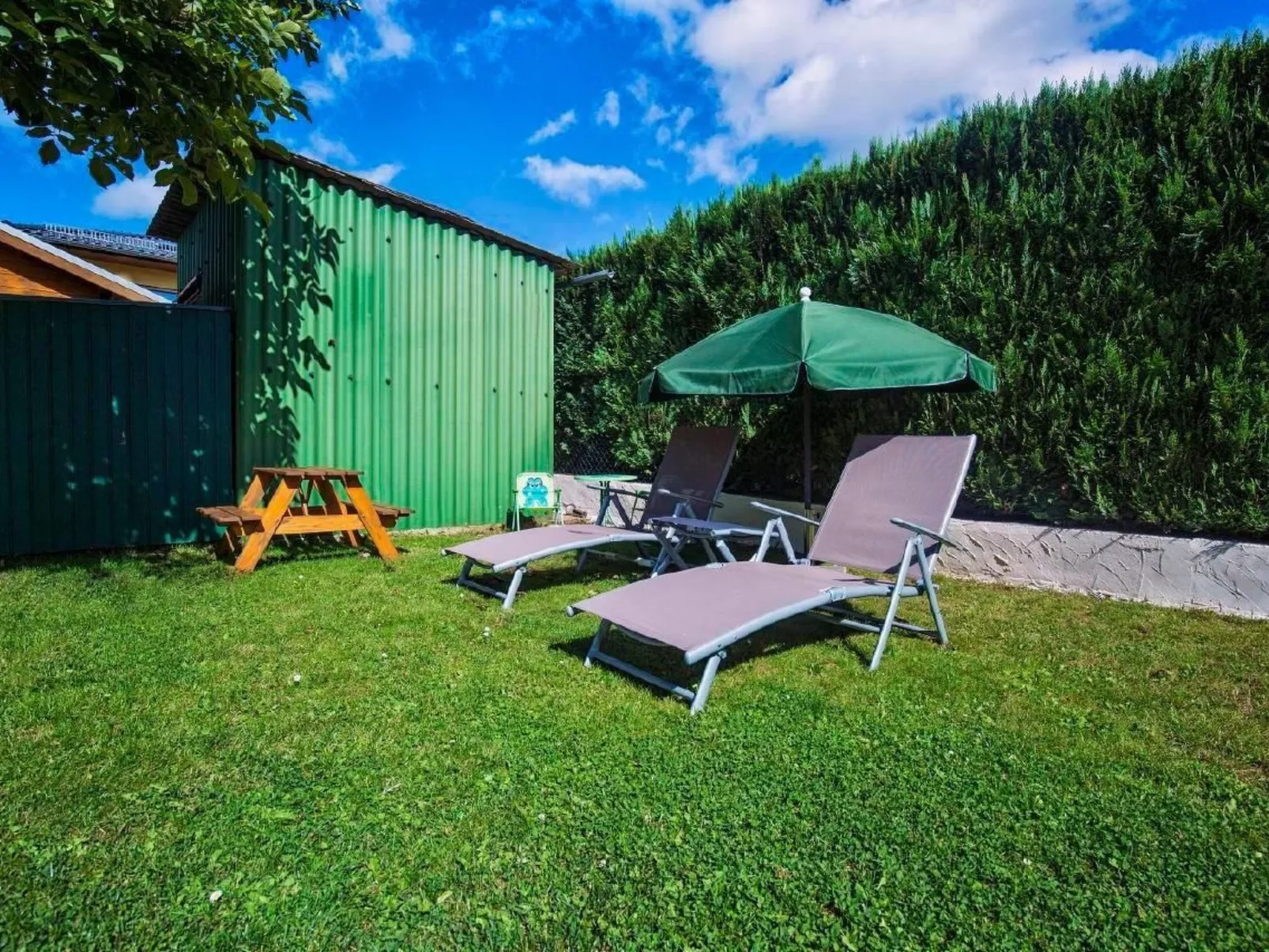 4 Sterne Ferienwohnung mit 3 Schlafzimmern, Nähe Limburg, Rheingau,Taunus, West - Binnen