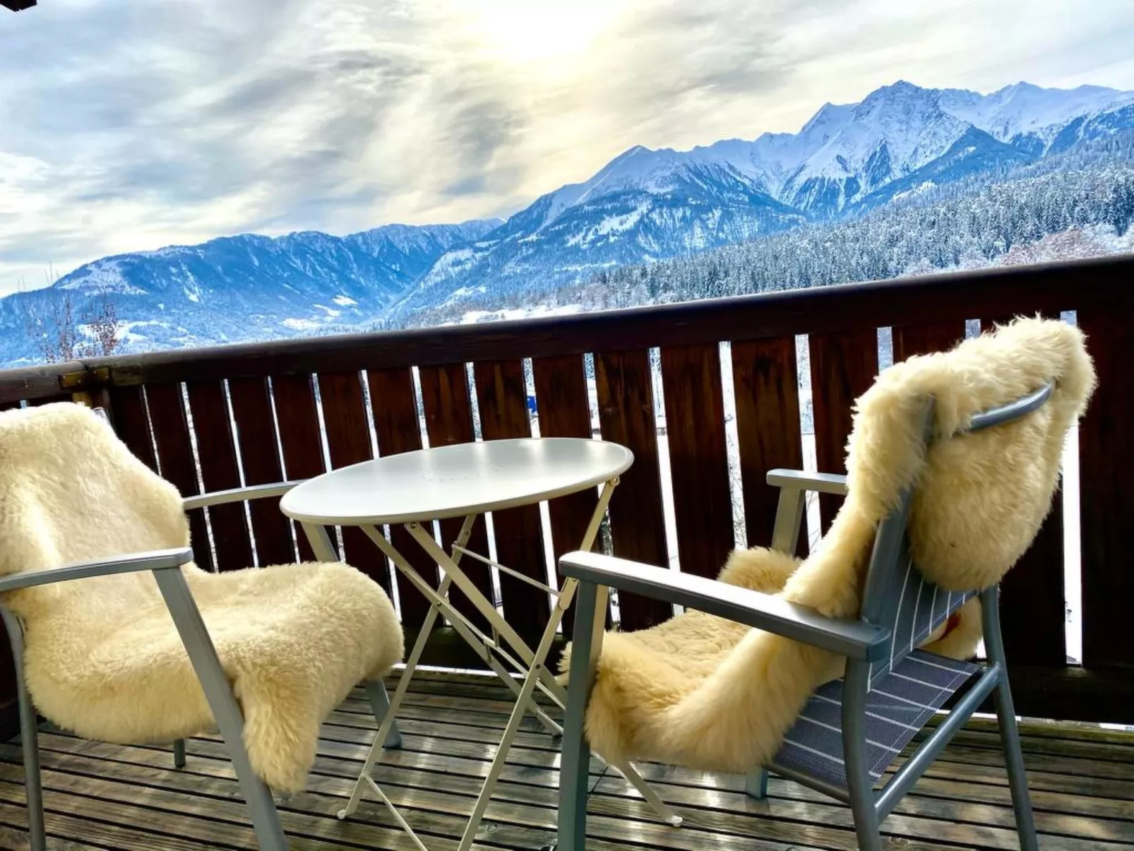 Fewo Cordial im Casa Erizun, (Flims Dorf). 3.5 Zimmer Ferienwohnung mit Bad/WC, - Image-tags.info