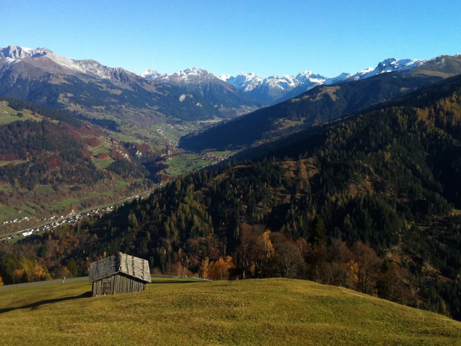 Charmantes Alpen-Appartement in Conters, (Conters),