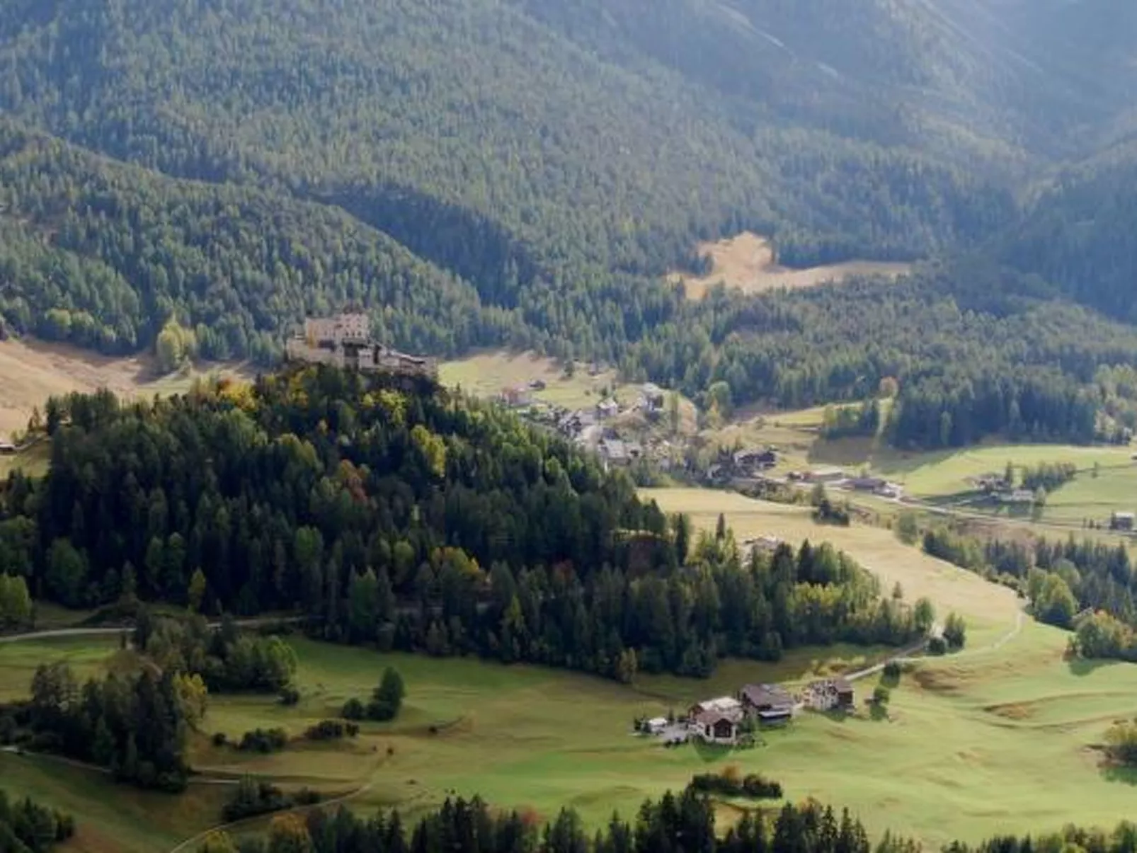 Chasa Quadra, (Tarasp) - Buiten