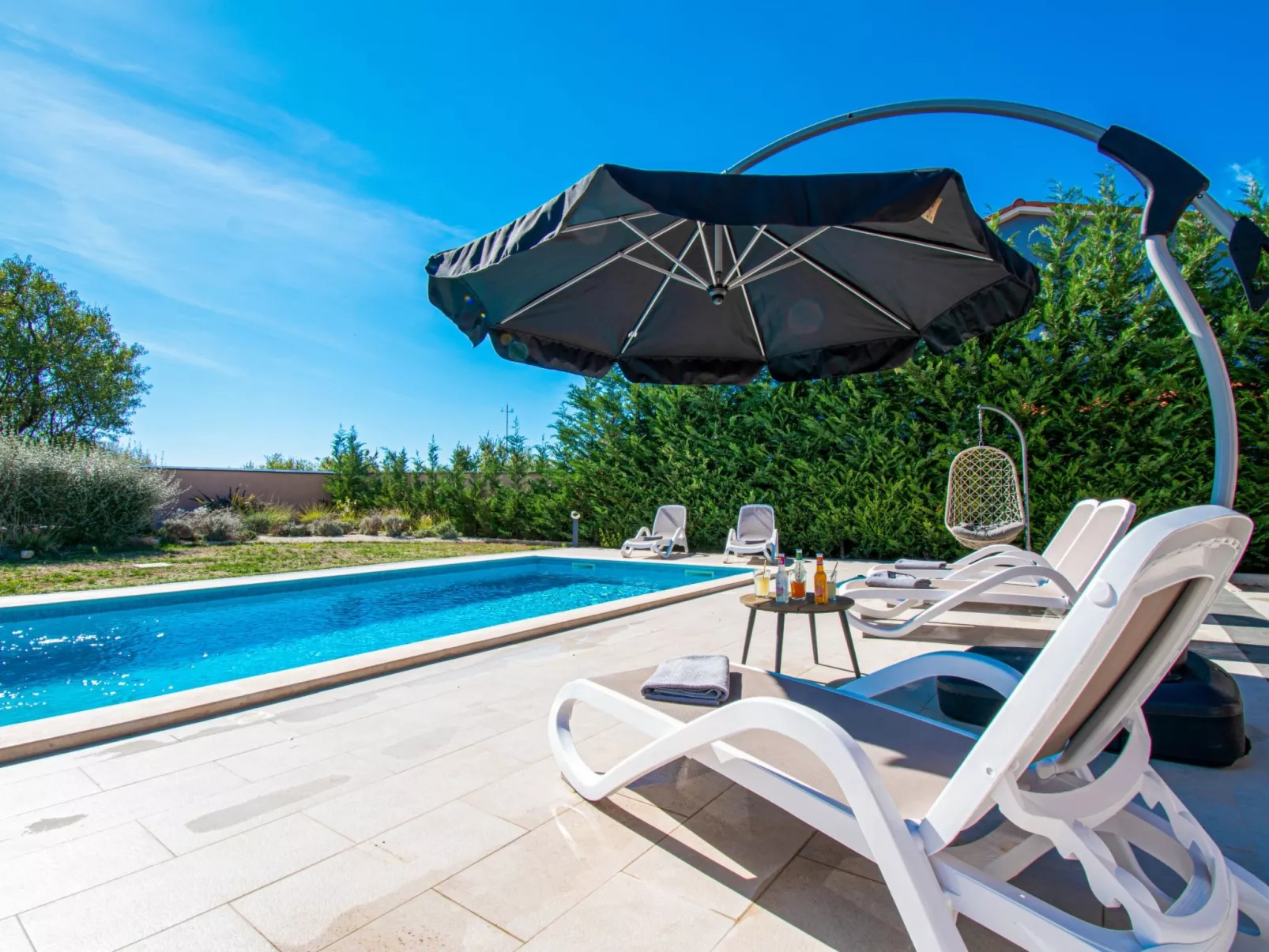 Villa Moki mit beheizbarem  Pool - Buiten