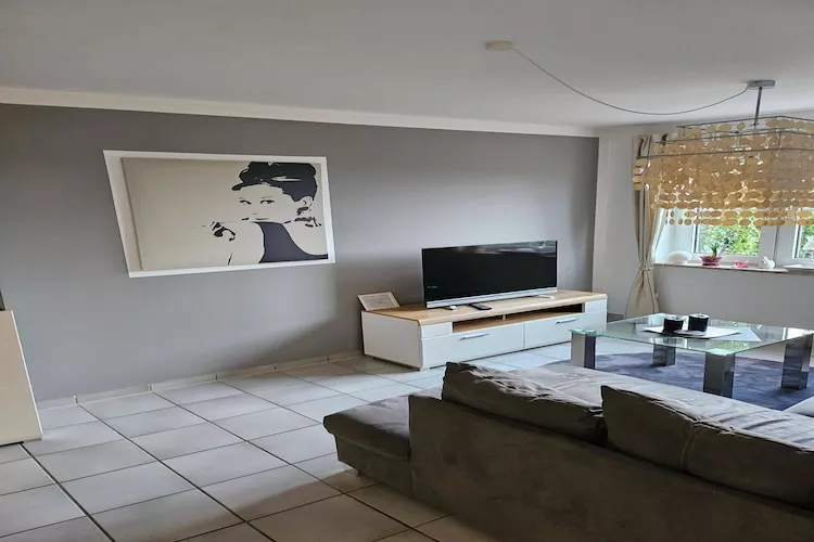 Ferienwohnung Design - Woonkamer