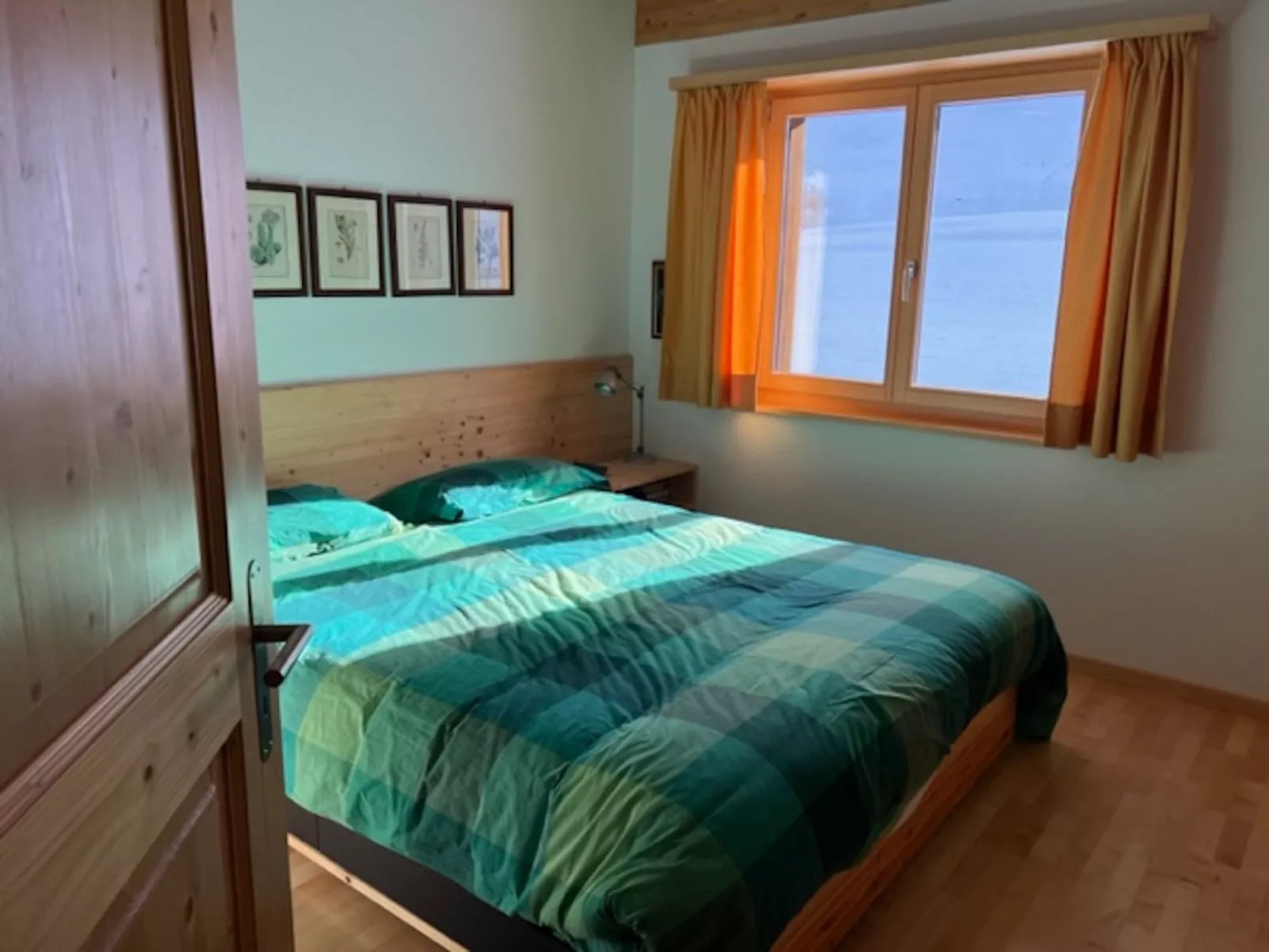 Frienwohnung Alpatli, Obersaxen-Miraniga, (Obersaxen). - Binnen
