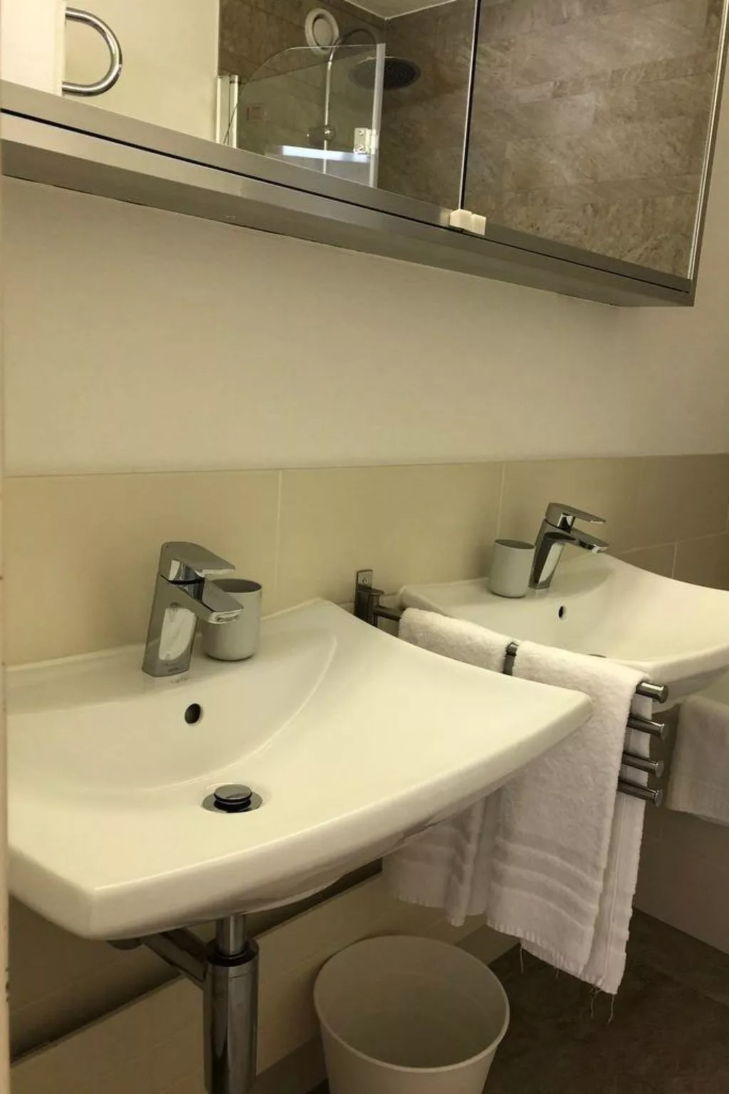 2-Zimmerwohnung - Binnen