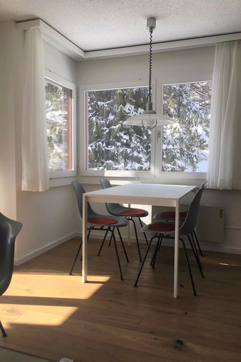 2-Zimmerwohnung - Binnen
