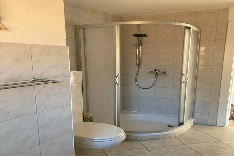Ferienwohnung Poststraße 8 EG - Badkamer