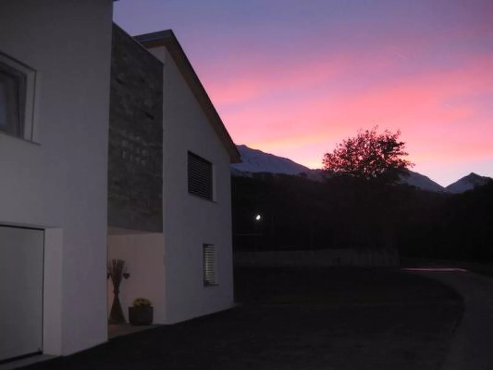 Chasa Sumovia, (Sta. Maria - Santa Maria Val Müstair). - Buiten