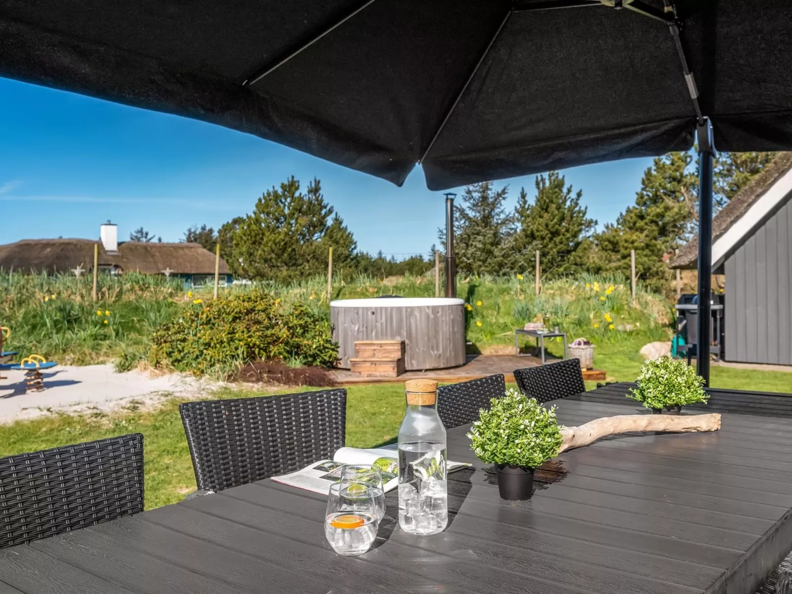 "Ansine" - 1.2km from the sea - Buiten