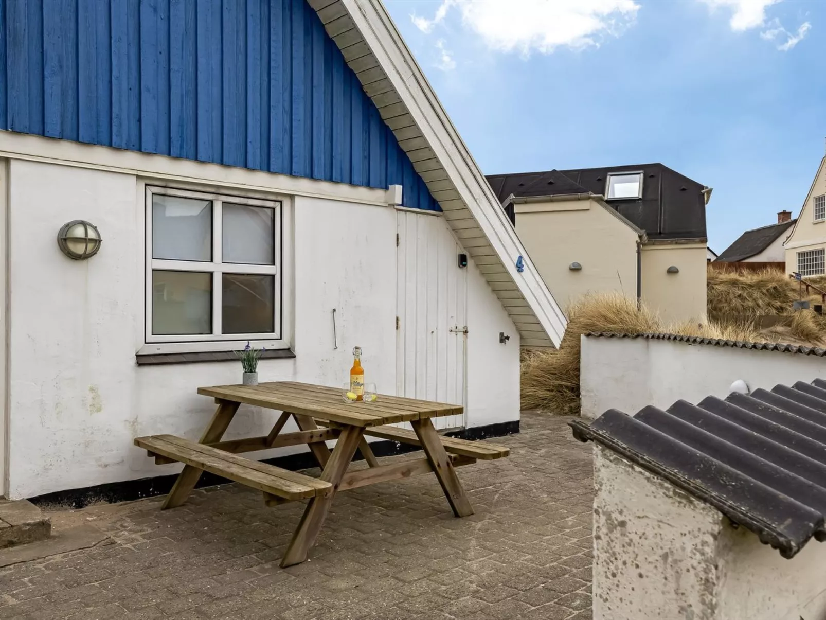"Hillegonde" - 84m from the sea - Buiten