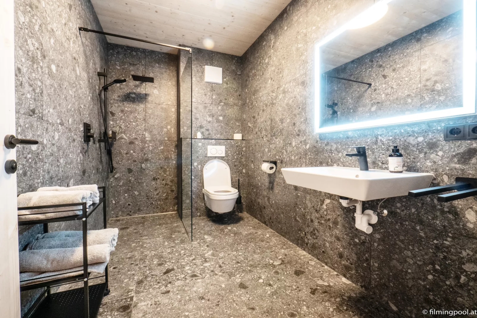 Penthouse in Mieders - Badkamer