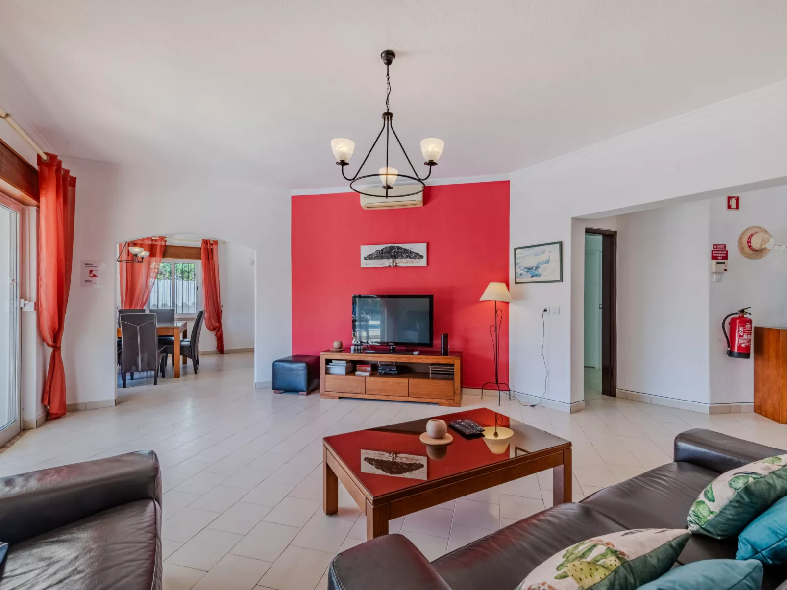 Paulo - VIP Properties - Binnen