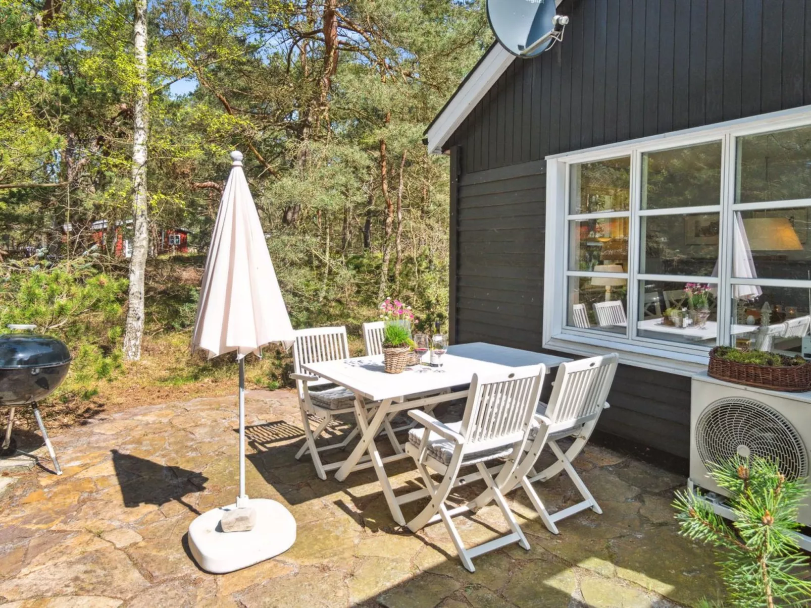 "Eine" - 150m from the sea - Buiten