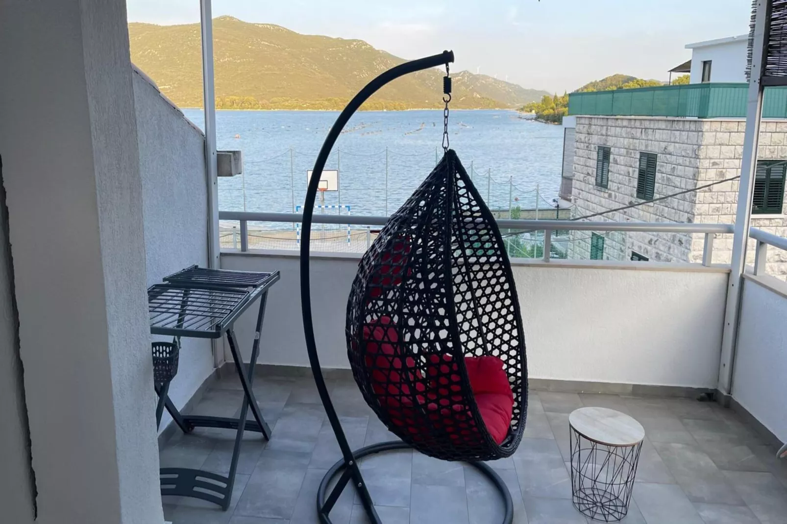 Holiday Home Milutinovic - Four Bedroom  Holiday Home with Sea View - Buitenlucht