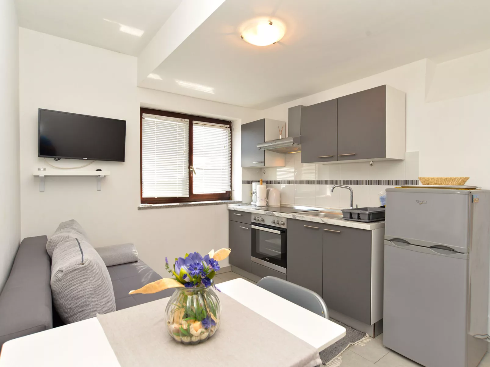 Apartment 242 - Binnen