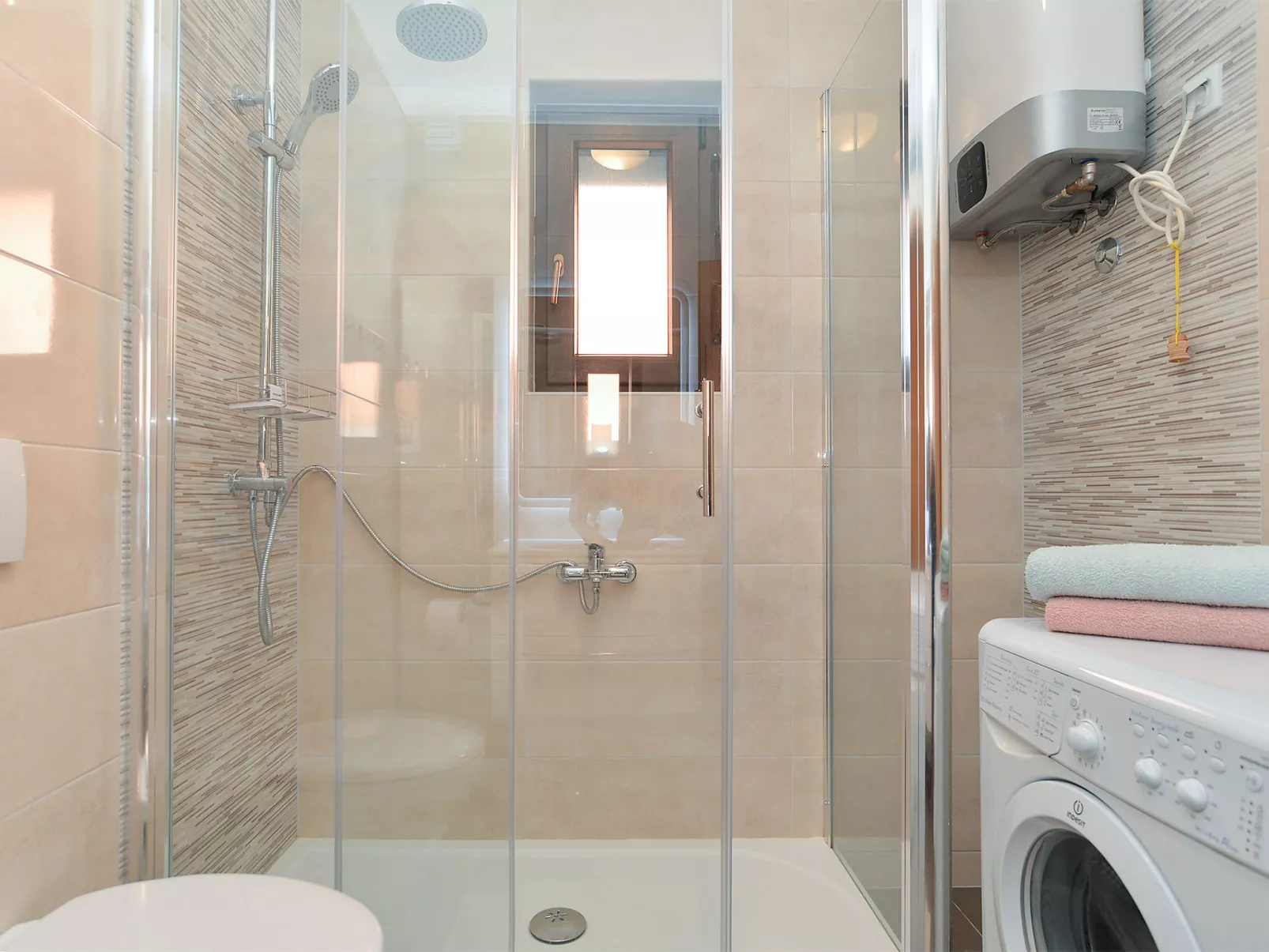 Apartment 43 - Binnen