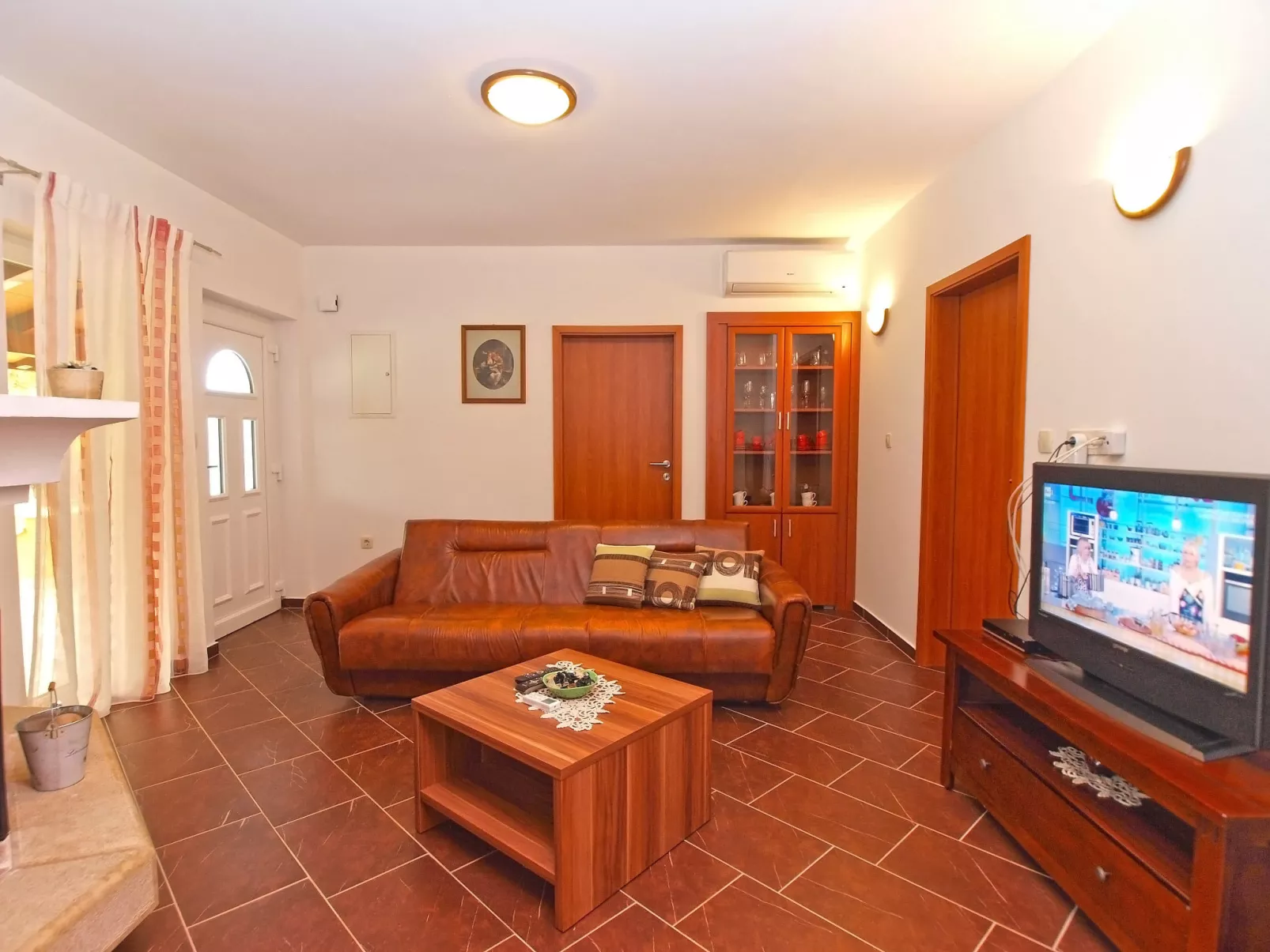 House 1330 - Binnen
