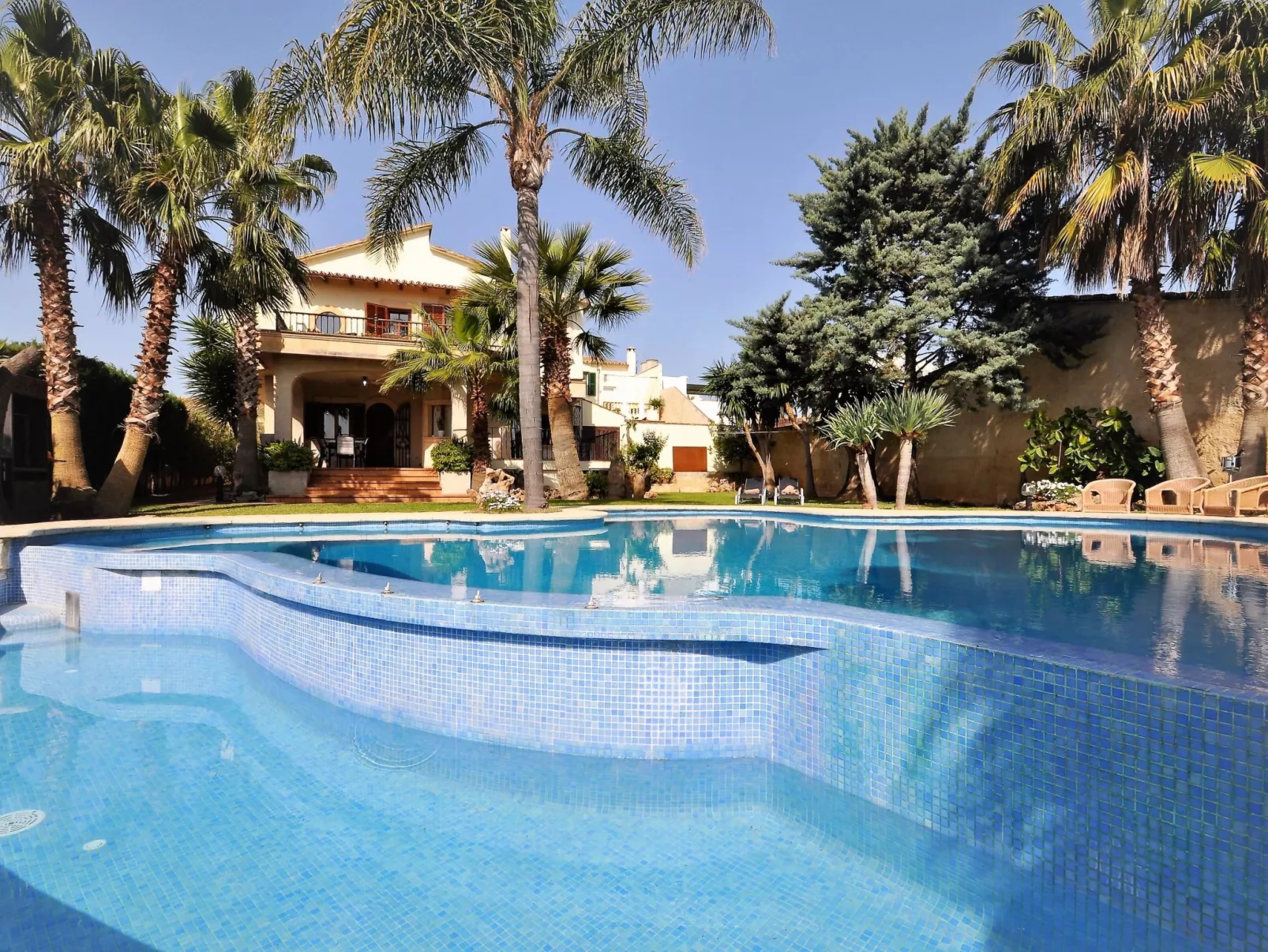 Finca CAN GUAL en Inca para 8 personas con piscina privada y vistas despejadas- - Buiten