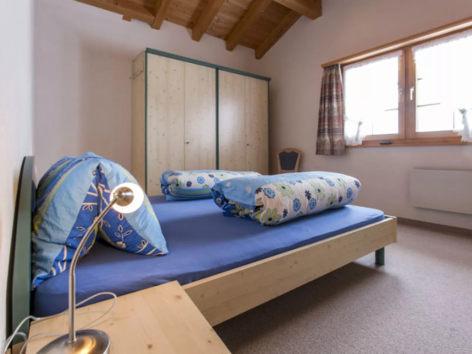 Arzgruoba, Obersaxen-Misanenga, (Obersaxen). - Binnen