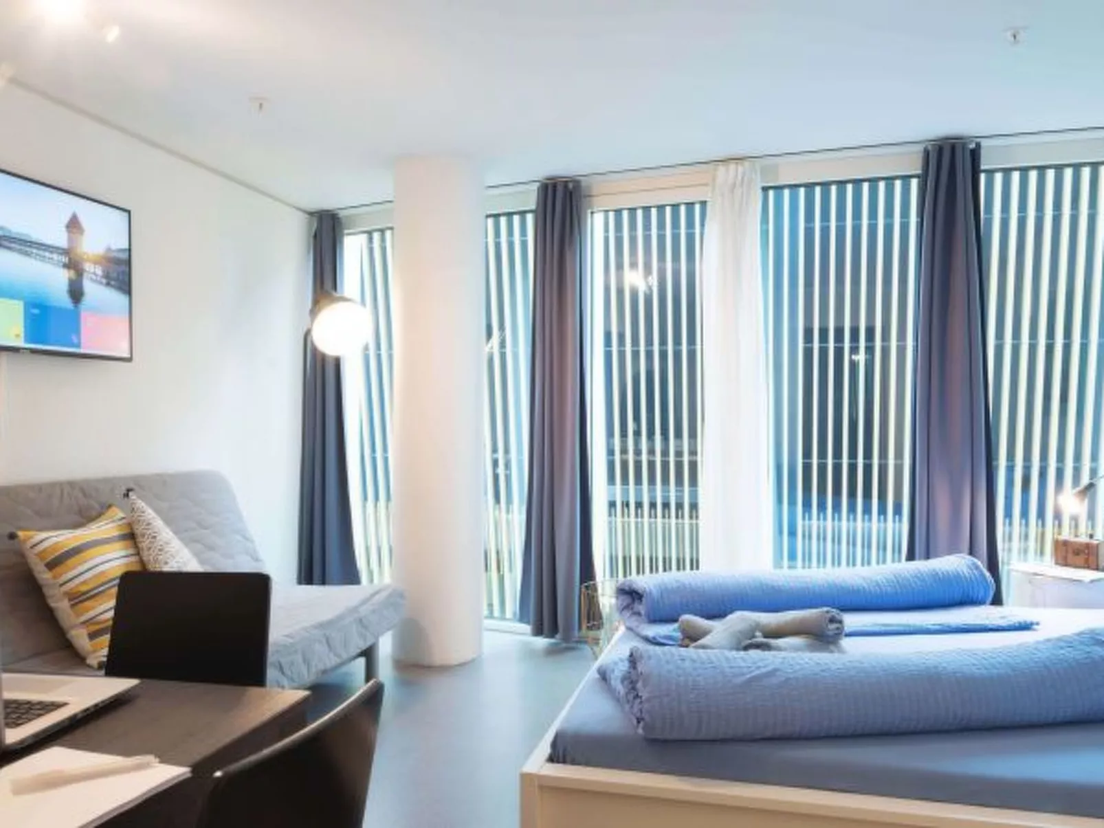 LU KKL I - Allmend HITrental Apartment - Binnen
