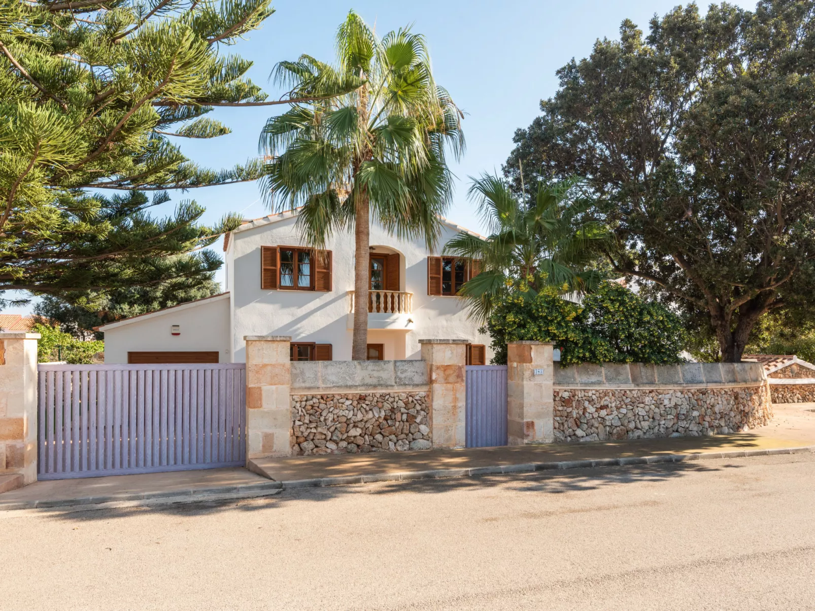 Menorca Elena Mar - Buiten