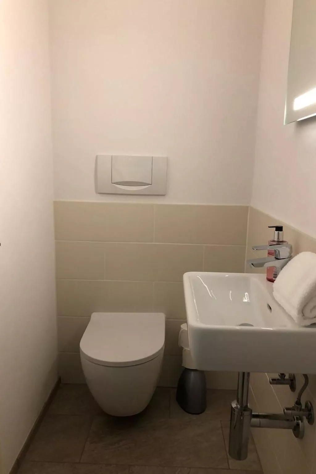 2-Zimmerwohnung - Binnen