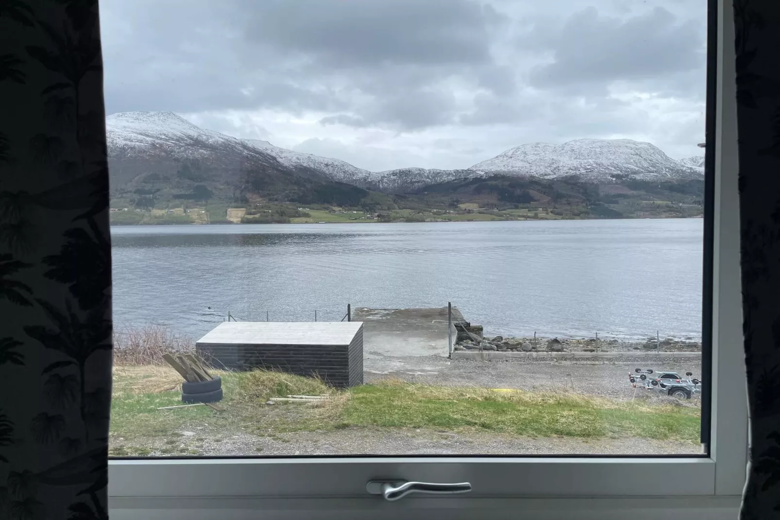 5 persoons vakantie huis in averøy - Waterzicht
