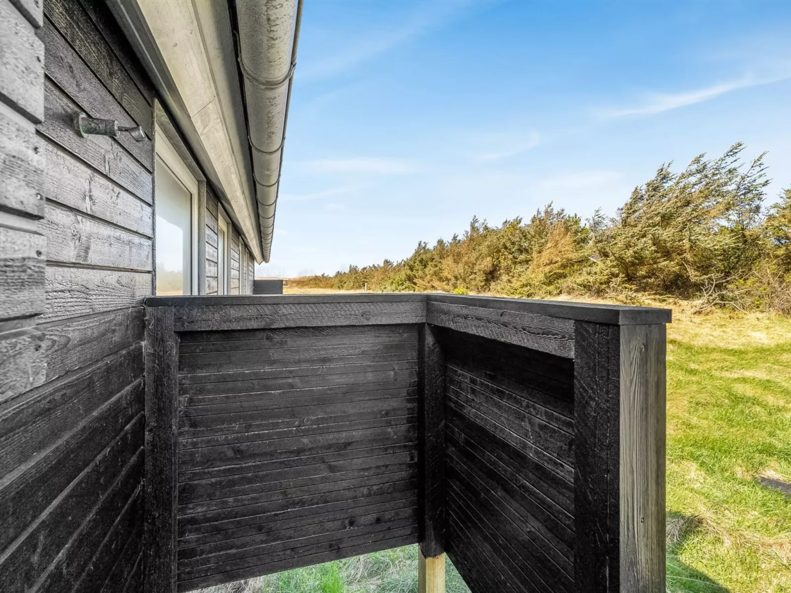 "Carelle" - 300m from the sea - Buiten