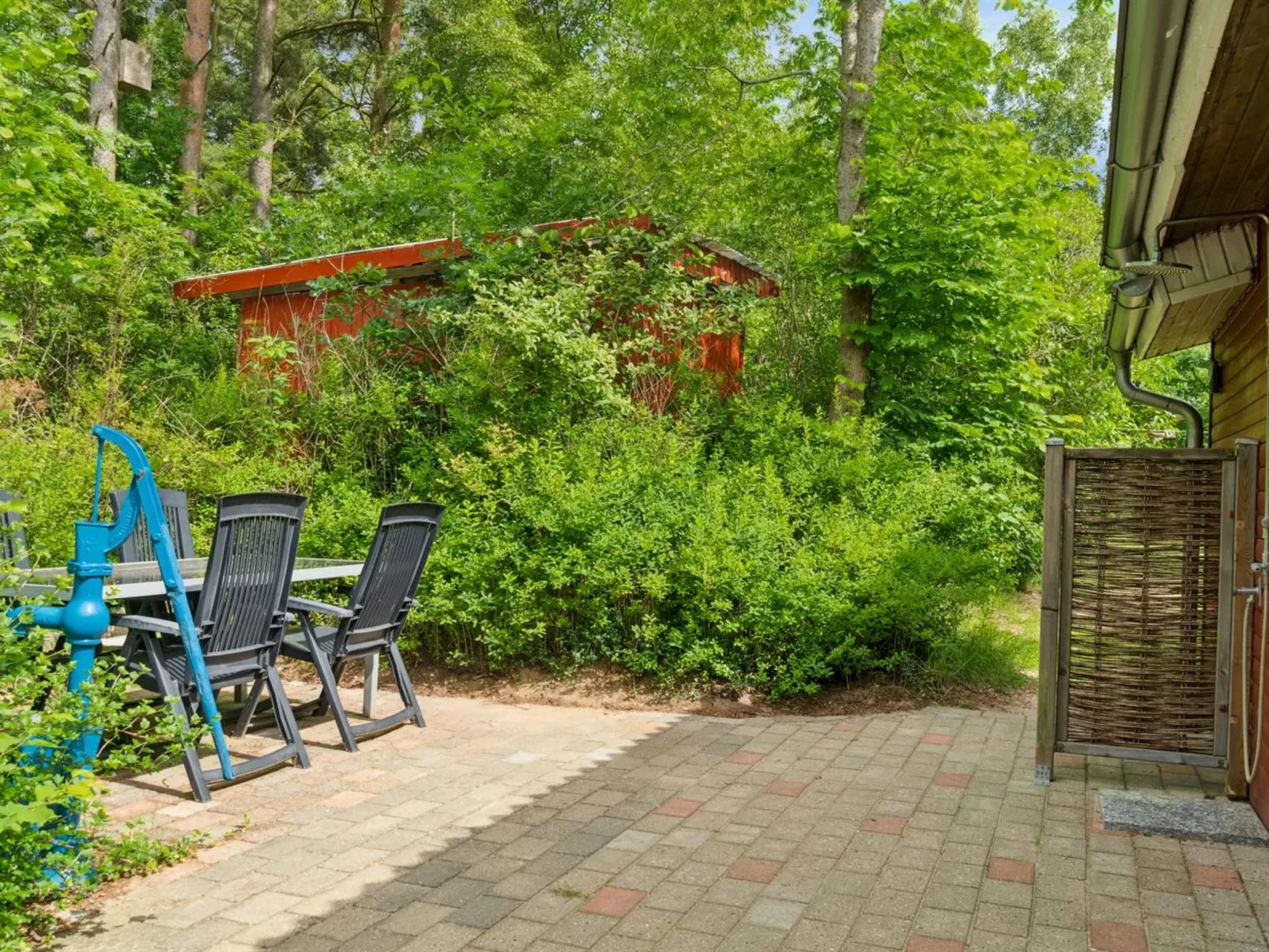 "Lovisa" - 7km from the sea - Buiten