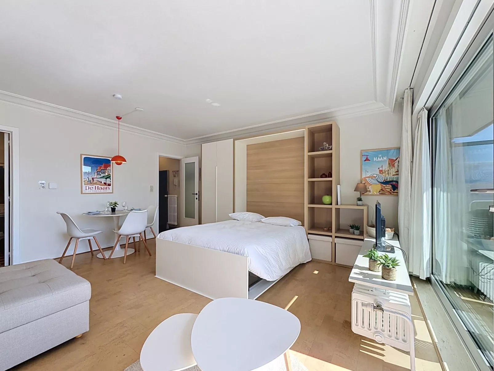 Cosy @ the beach studio with pool - Binnen