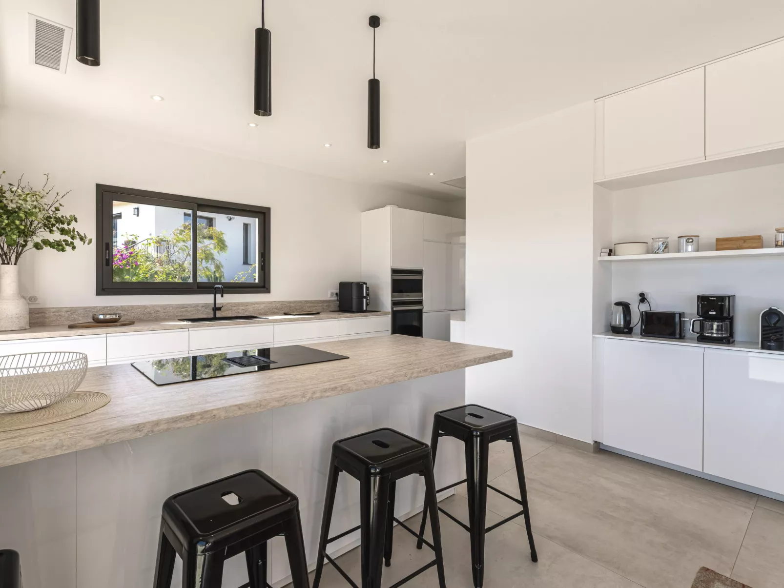 Casa Minà - Binnen