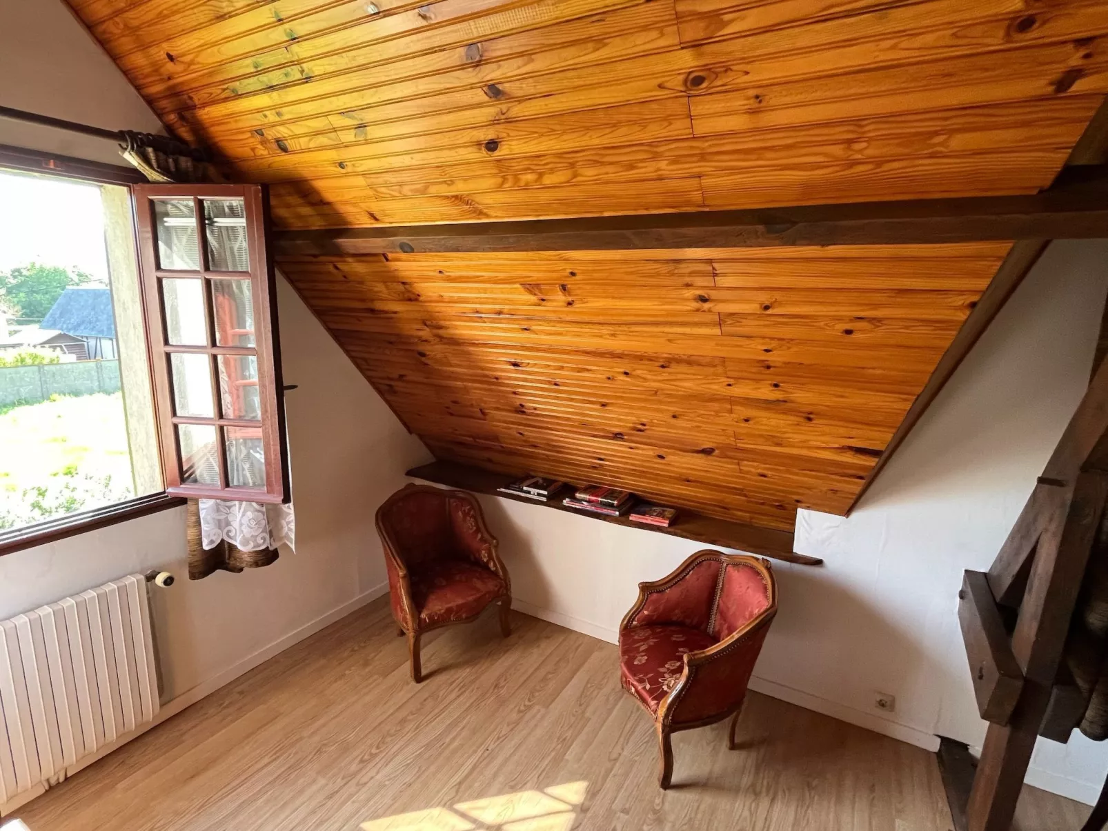 Normannisches Haus mit großem Garten in der Nähe von Paris - Binnen