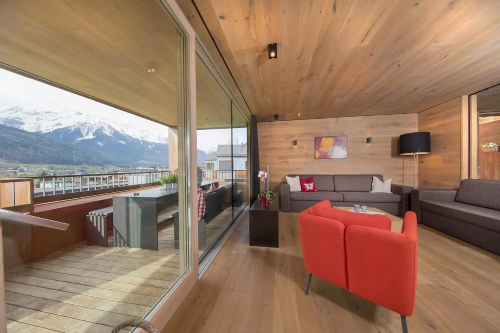 Smaragdresort Chalet Bergblick - Woonkamer
