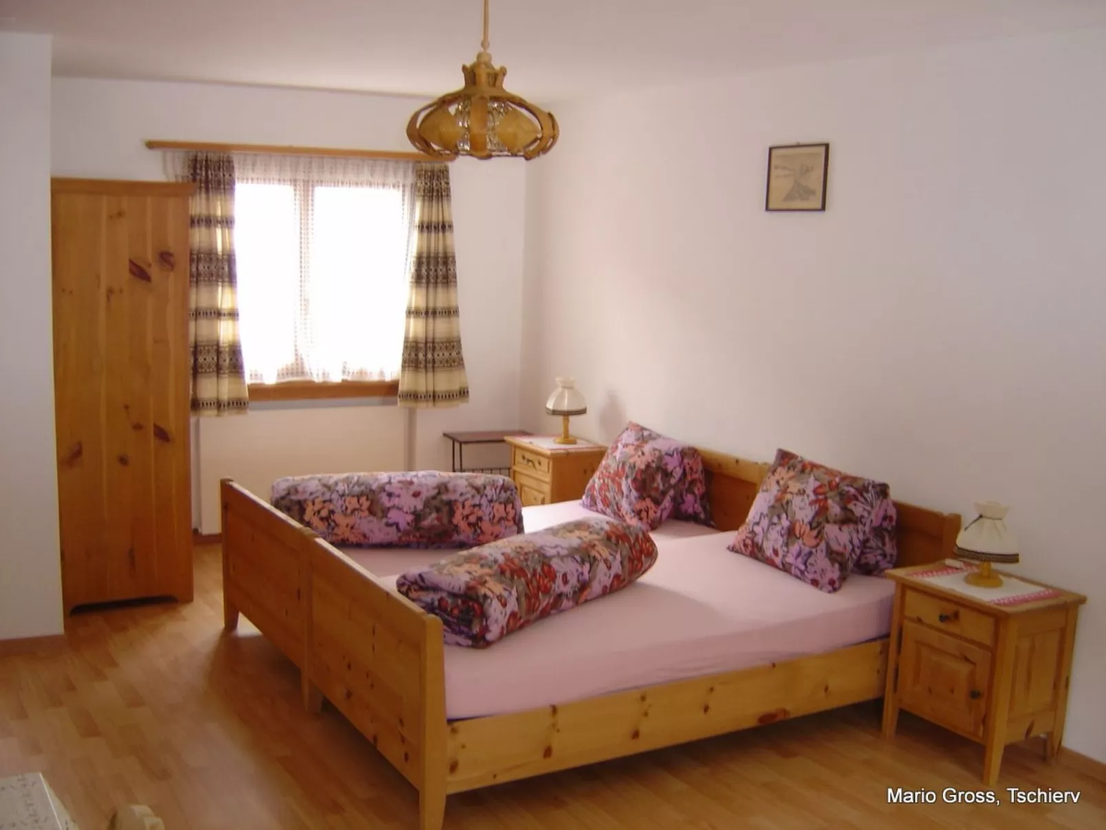 Ferienwohnungen Chasa Muglin 30, (Tschierv). - Binnen